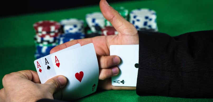 Faedah Menguntungkan Main Judi Poker IDNPLAY